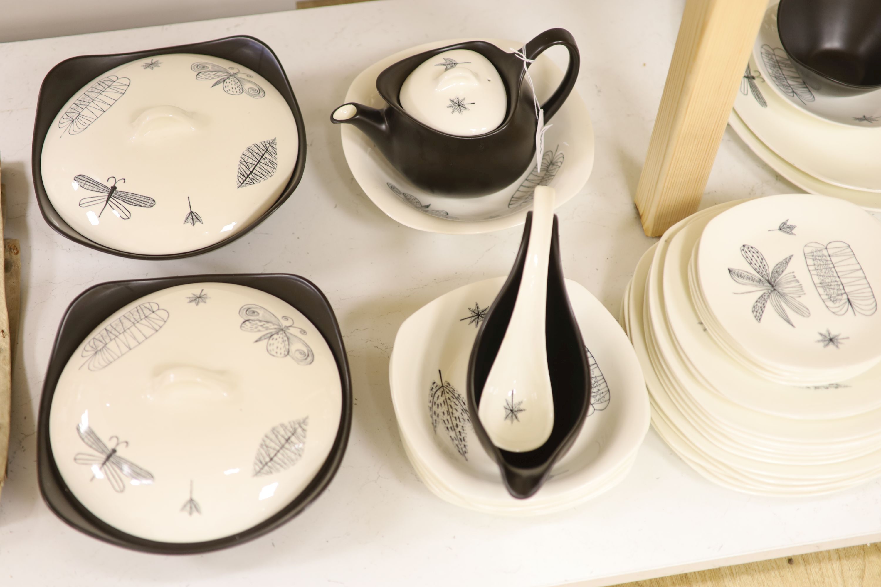 Terence Conran for Midwinter, a collection of Stylecraft Nature Study tableware (51 pieces),